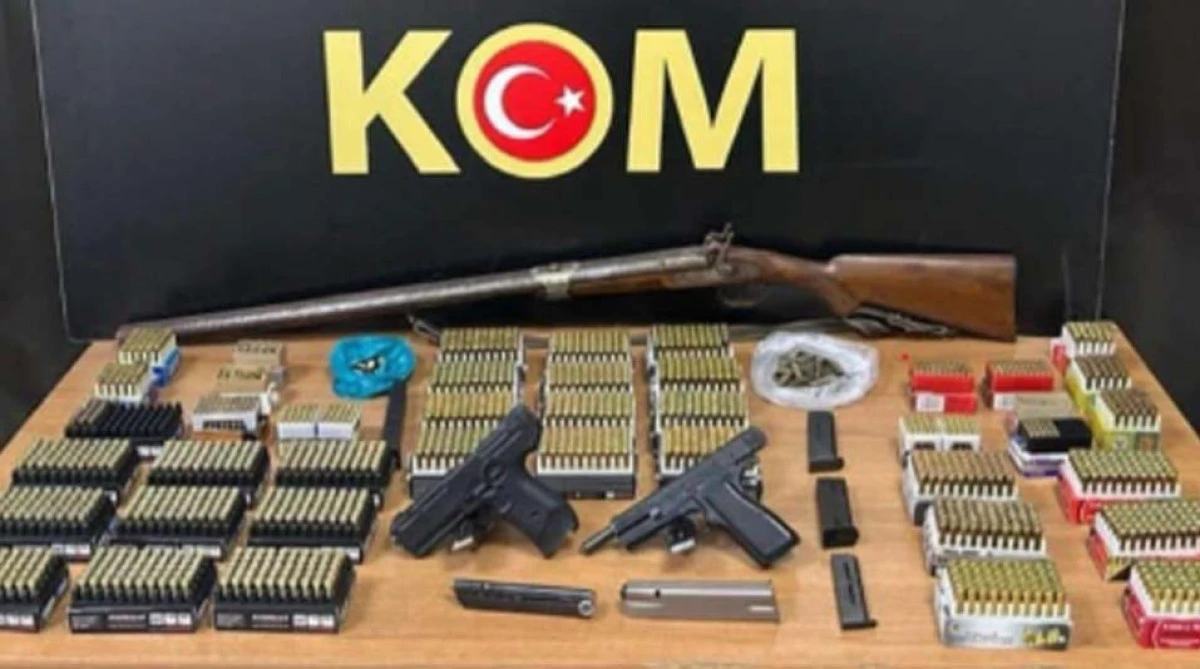 Muğla’da Silah Kaçakçılığı Operasyonu: Çok Sayıda Silah ve Mühimmat Ele Geçirildi