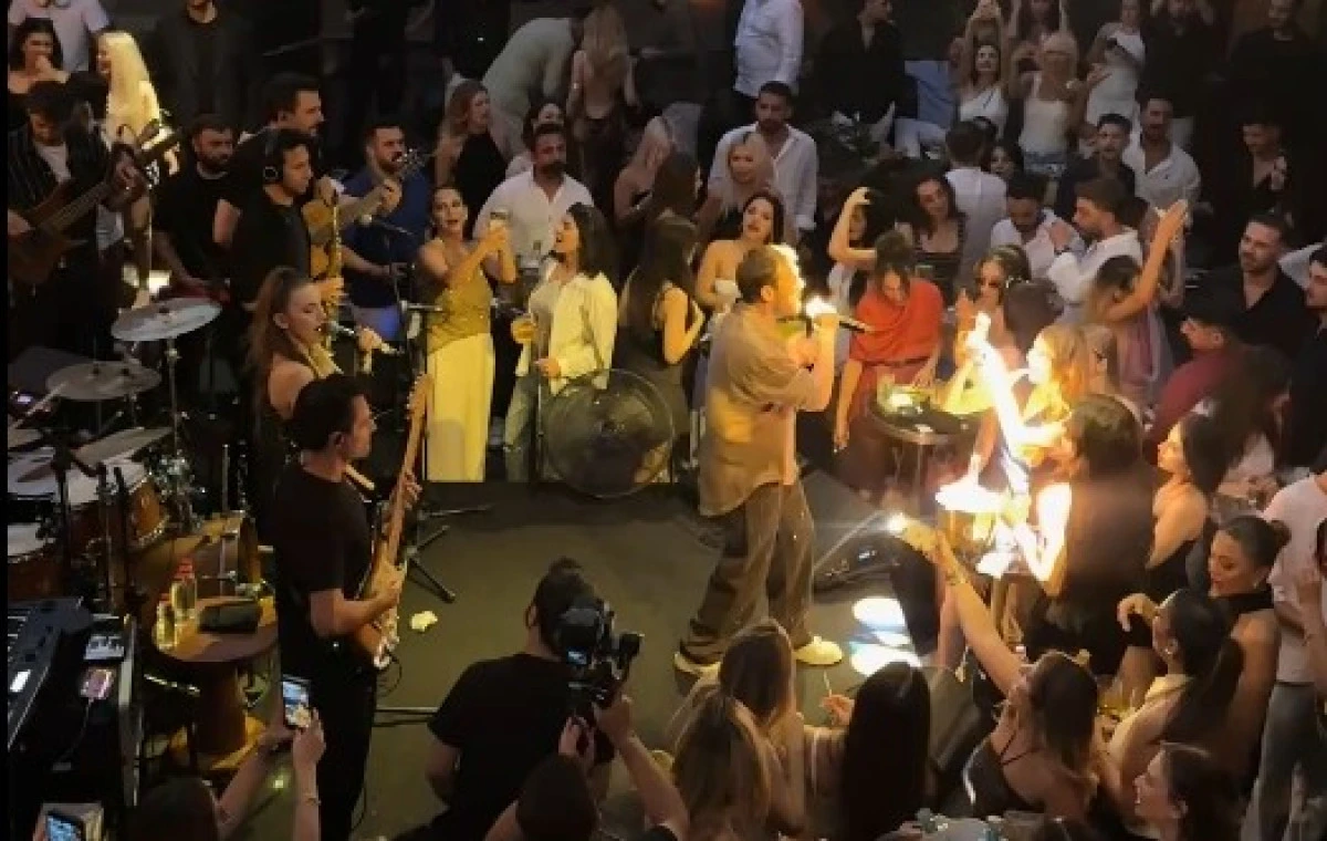 Murat Dalkılı&ccedil;&rsquo;tan İstanbul&rsquo;da 5 Saatlik M&uuml;zik Ş&ouml;leni