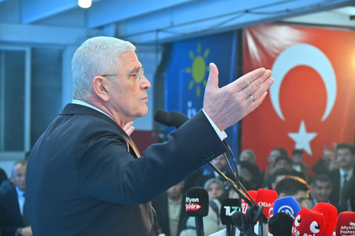 M&uuml;savat Dervişoğlu: Tenceresi Kaynamayan Emekliyle Yol Y&uuml;r&uuml;r&uuml;z!