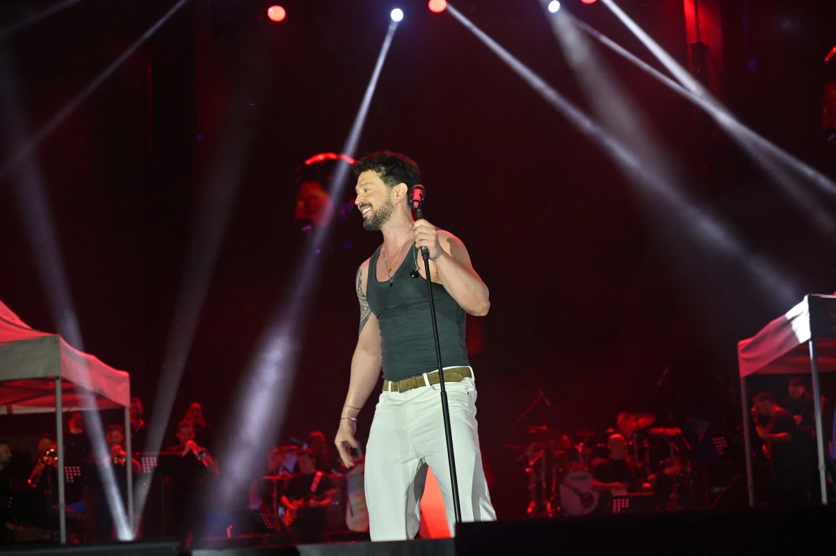 Ordu K&uuml;lt&uuml;r Yolu Festivali&rsquo;nde 7. G&uuml;n Coşkusu: Murat Boz İle M&uuml;zik Zirve Yaptı!
