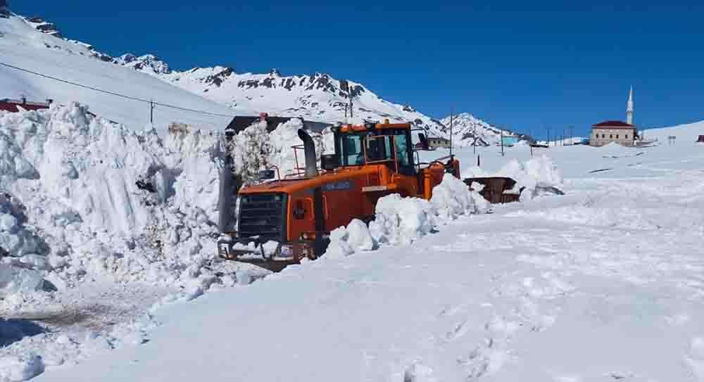 Ovit Dağı Geçidi'nin 6 aydır kapalı olan kısmının açılması için çalışmalar sürüyor