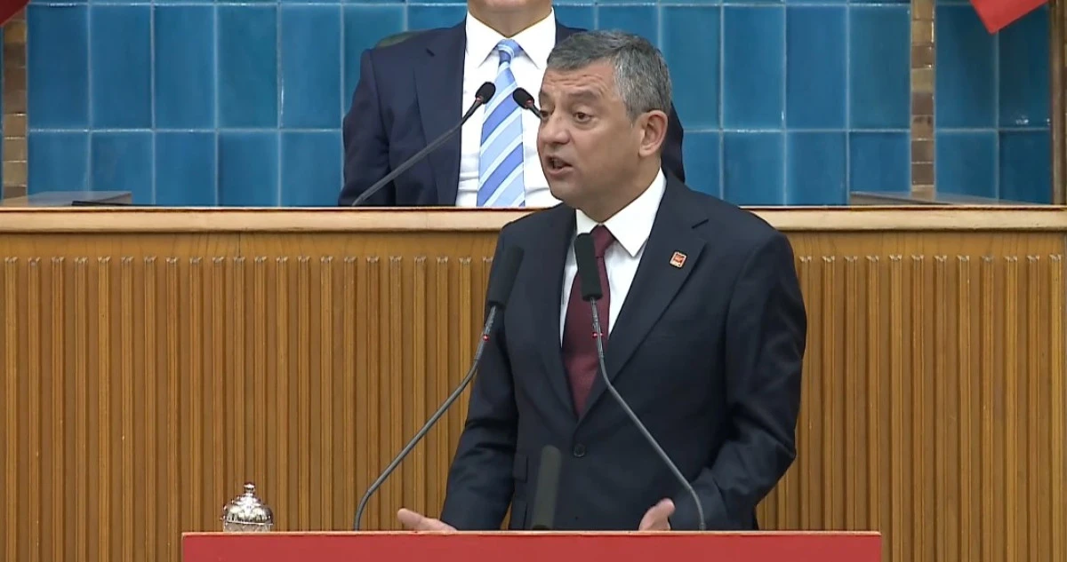 &Ouml;zg&uuml;r &Ouml;zel, Asgari &Uuml;cretin Alım G&uuml;c&uuml; Şimdiden 2 Bin Lira D&uuml;şt&uuml;