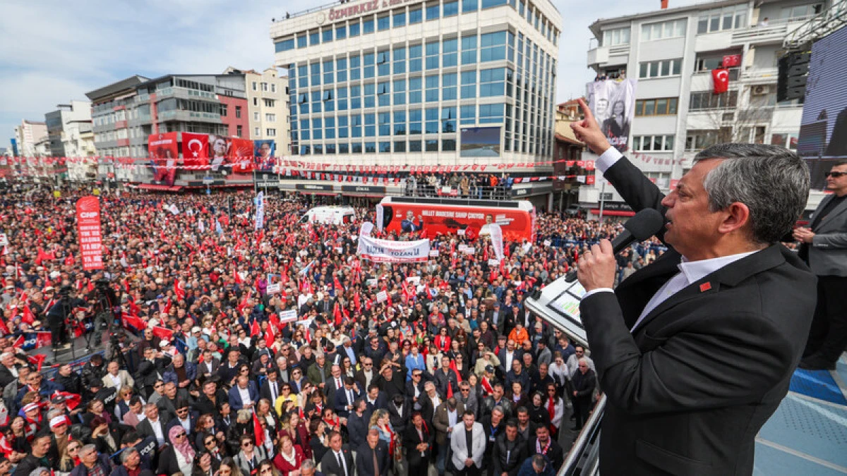 &Ouml;zg&uuml;r &Ouml;zel: Tramvaya Engel Olanlara Uşak Sandıkta Hesap Soracak!