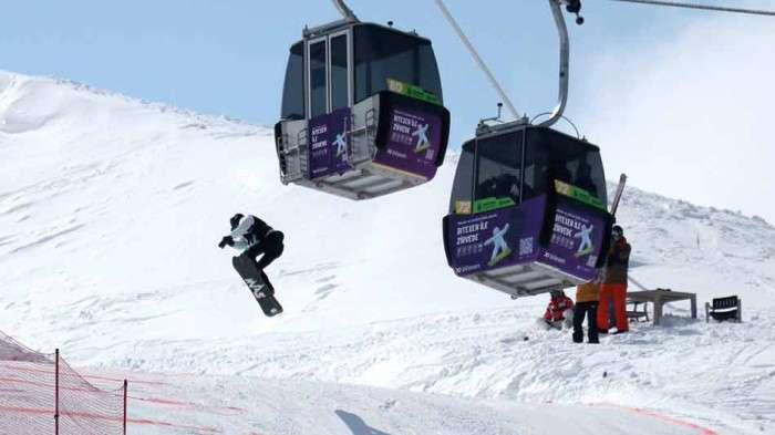 Palandöken Serbest Stil Kayak ve Snowboard Şampiyonası Erzurum'da düzenlendi
