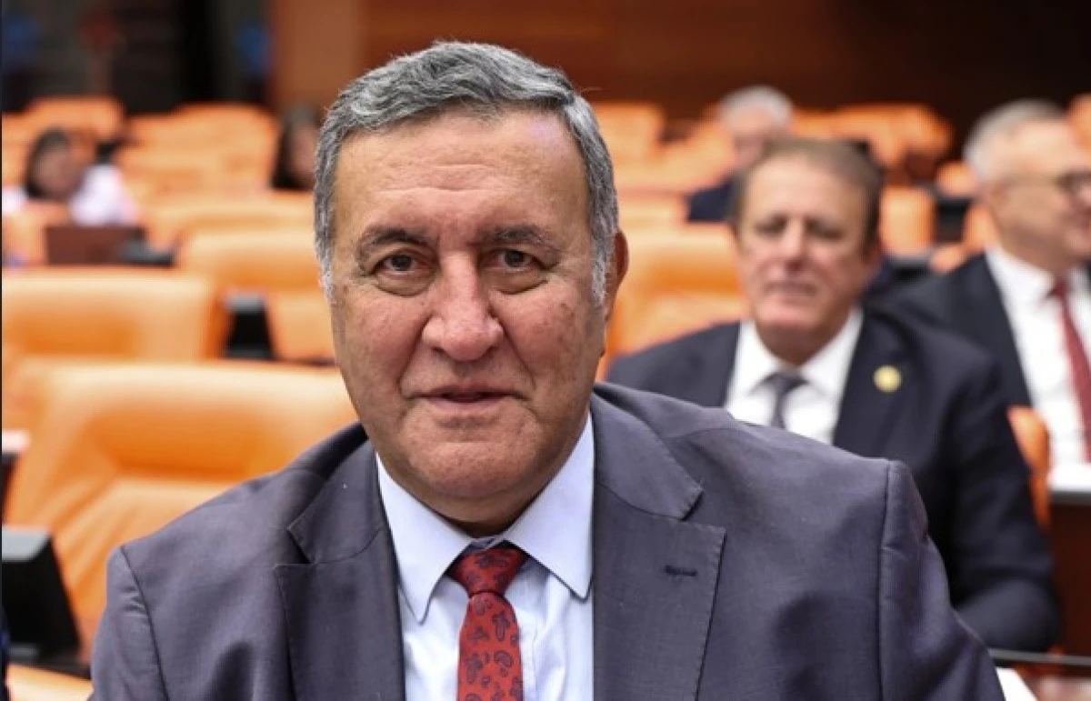 Peynirdeki Mikrobiyolojik İhlal Meclis'te Yankı Uyandırdı: G&uuml;rer Gıda Hattı İhbarını Paylaştı!