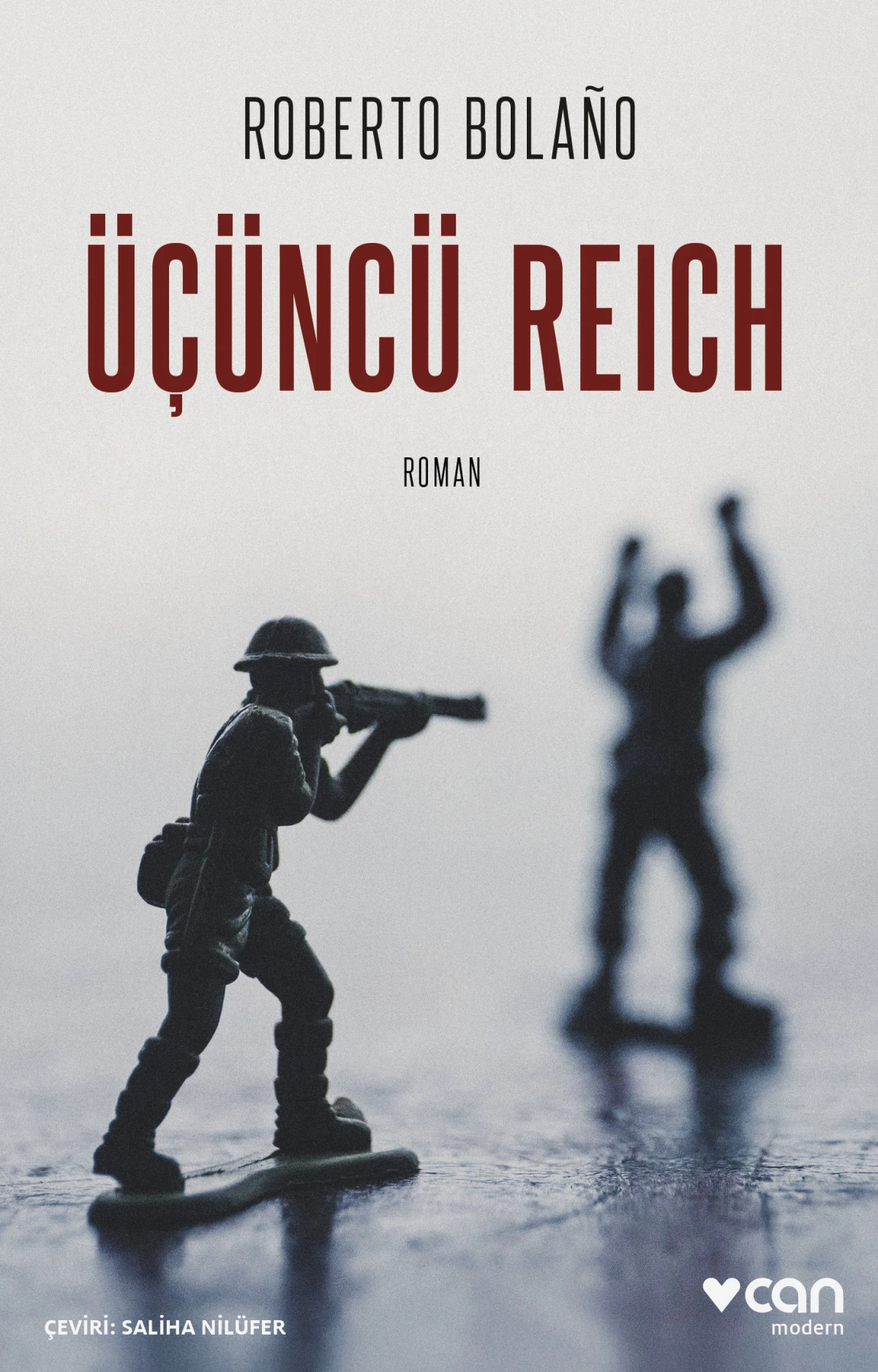 Roberto Bolaño’dan Üçüncü Reich raflarda!