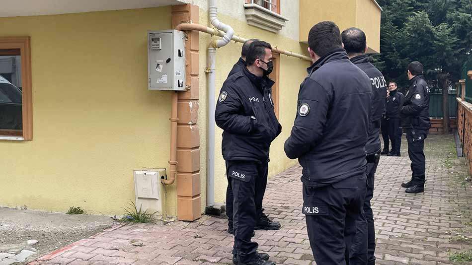 Sakarya'da silahla vurulan kişinin ölümüne ilişkin 3 kişi tutuklandı