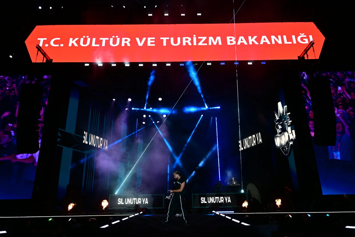 Sefo Sevilen Hitlerini Kahramanmaraşlılar İ&ccedil;in S&ouml;yledi!