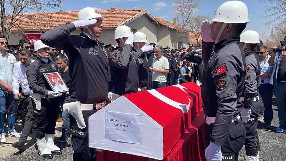 Şehit polis memuru Zafer Mat, Yozgat'ta son yolculuğuna uğurlandı