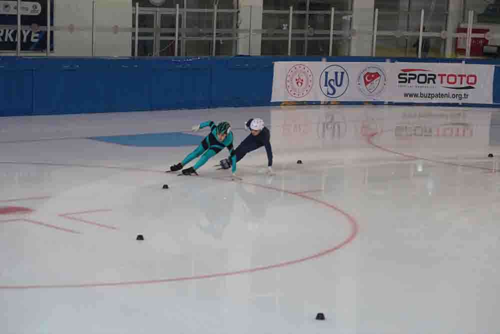    Short Track Türkiye Şampiyonası, Erzurum'da başladı 