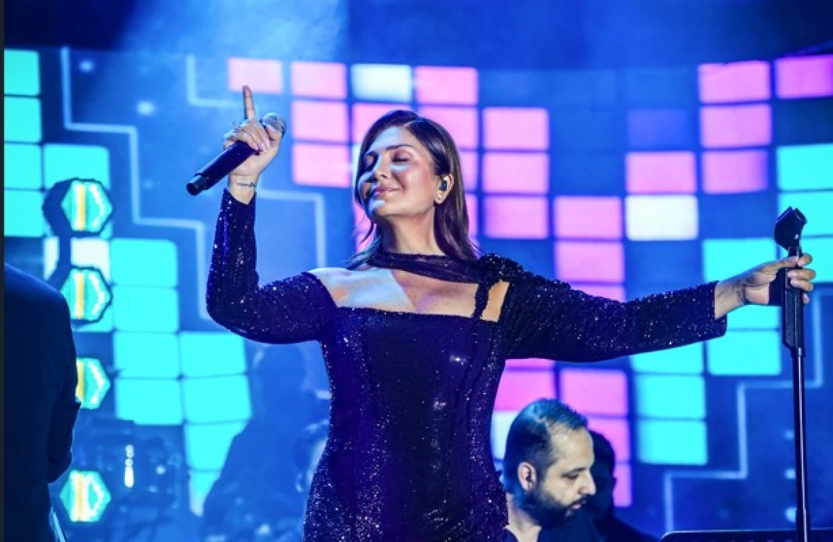 Sibel Can'dan Cahide Palazzo'da Müzik Ziyafeti ve Cumhuriyet Mesajı!