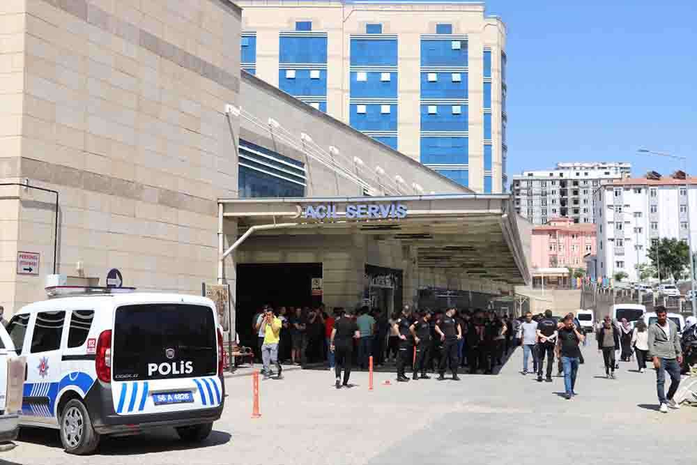 Siirt'te el yapımı patlayıcının infilak etmesi sonucu 2 asker yaralandı