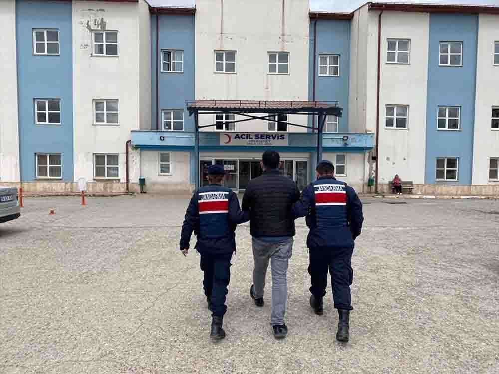 Sivas'ta otomobil hırsızlığı iddiasıyla 4 kişi gözaltına alındı