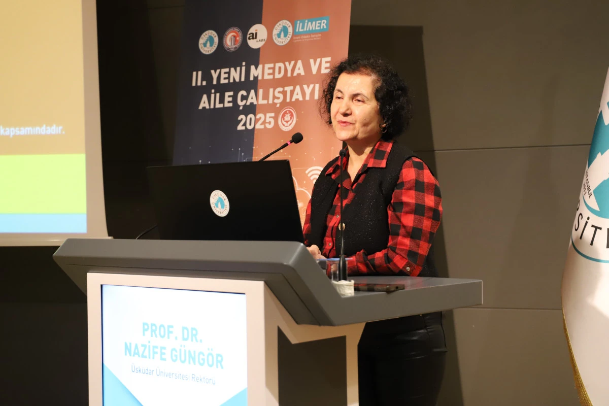 Sofraya bir tabak da telefonlar için…