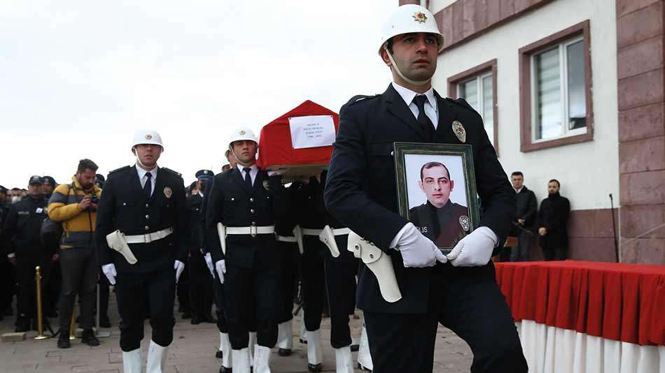 Tekirdağ'da kalp krizi geçiren polis memuru hayatını kaybetti