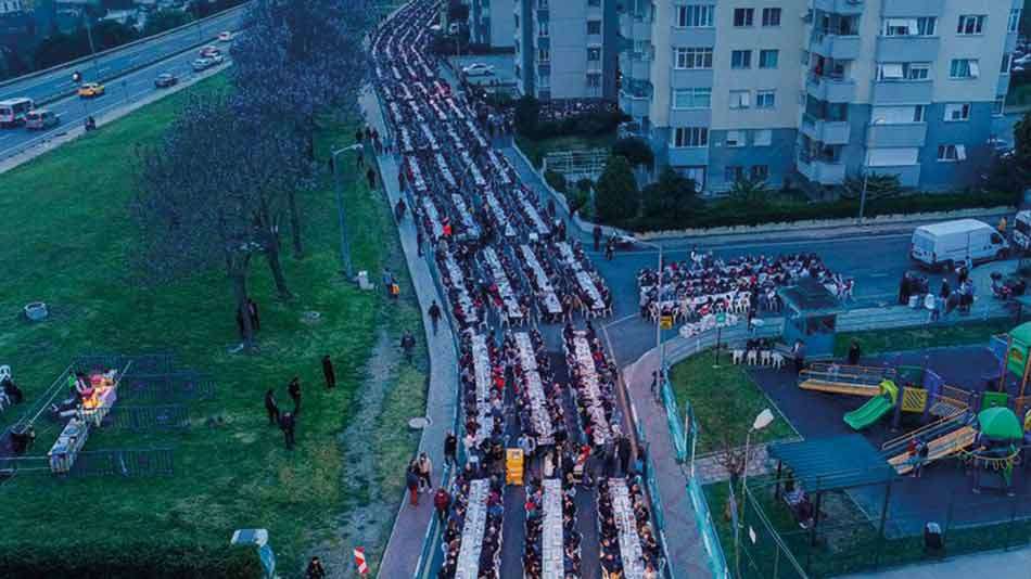 Tekirdağ'da yaklaşık 4 bin kişi gönül sofrasında buluştu