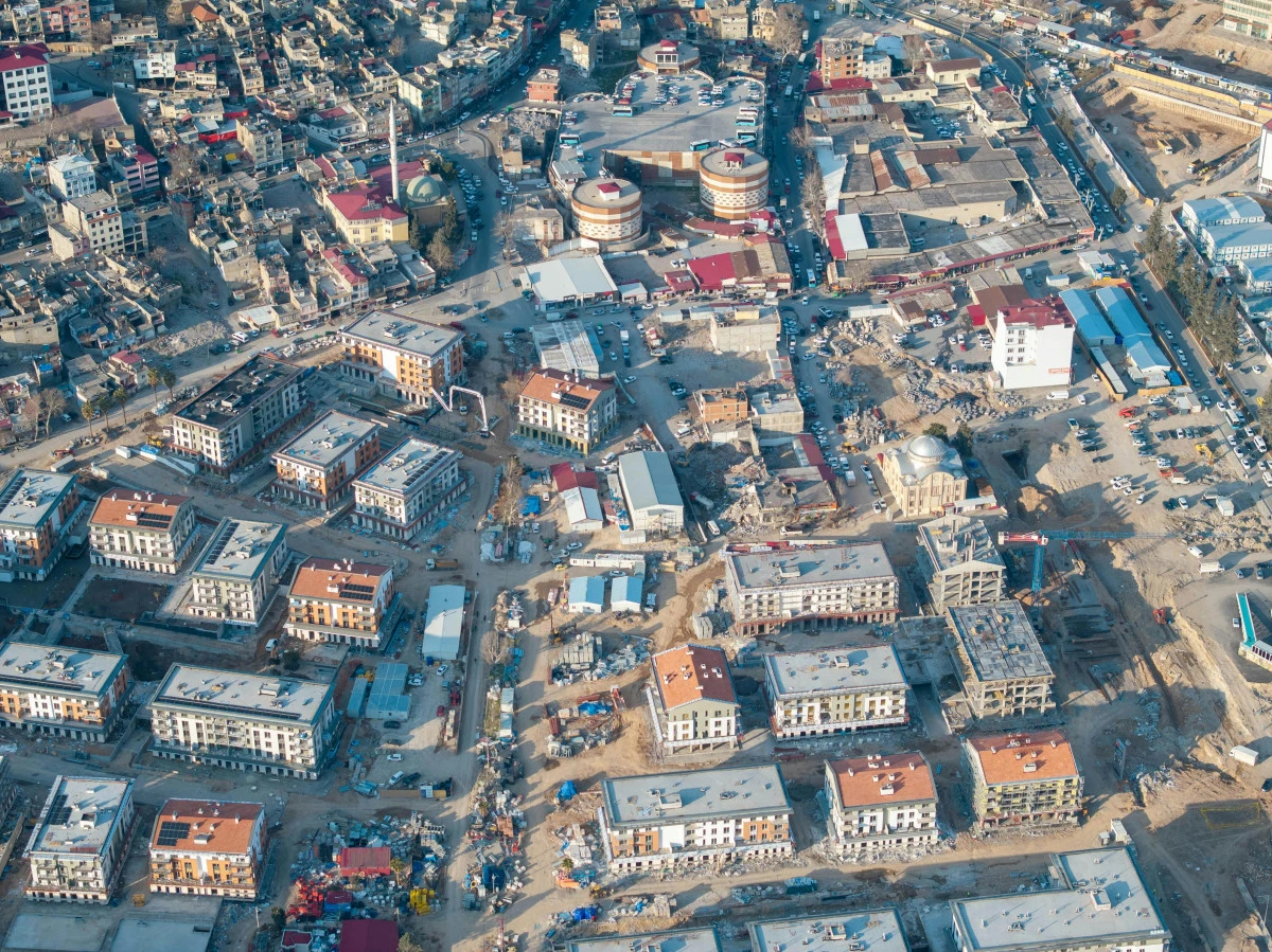 TOKİ kura &ccedil;ekimlerinde Pazaryeri, Doğanlar Mahallesi 2. Etap 100 konut i&ccedil;in hak sahipleri belirlendi.