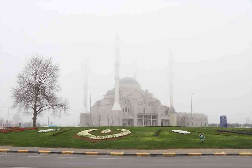 Trabzon'da hava ulaşımına sis engeli 