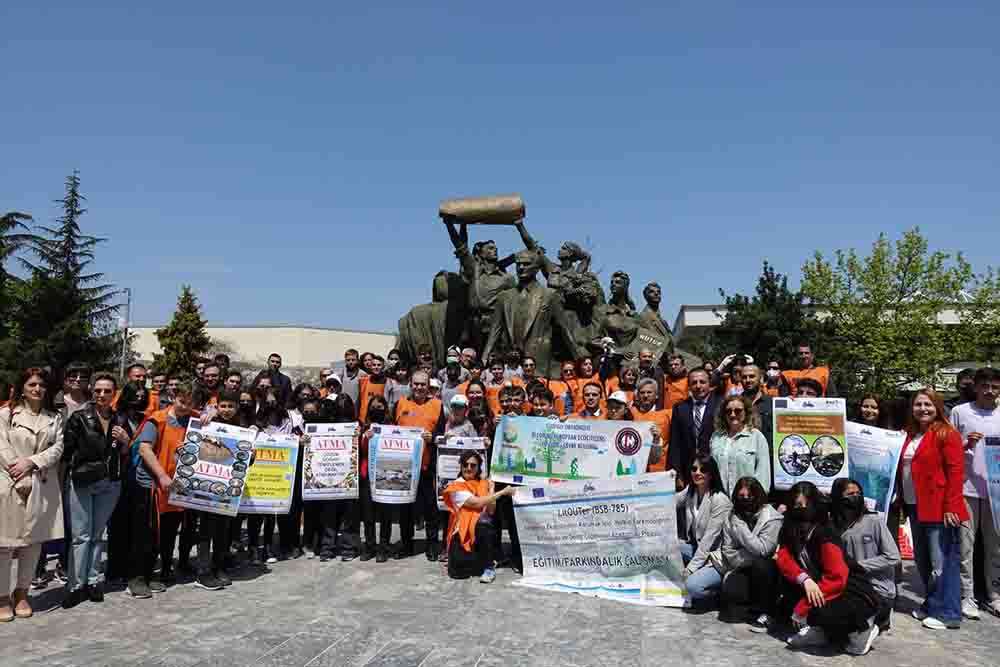 Trabzon'da Karadeniz çöple dolmasın farkındalık etkinliği yapıldı