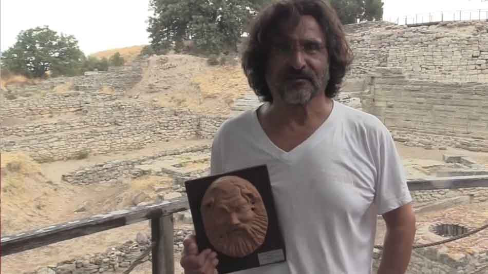 Troya Kazı Heyeti Başkanı Prof. Dr. Rüstem Aslan İtalya'da Ödül Aldı