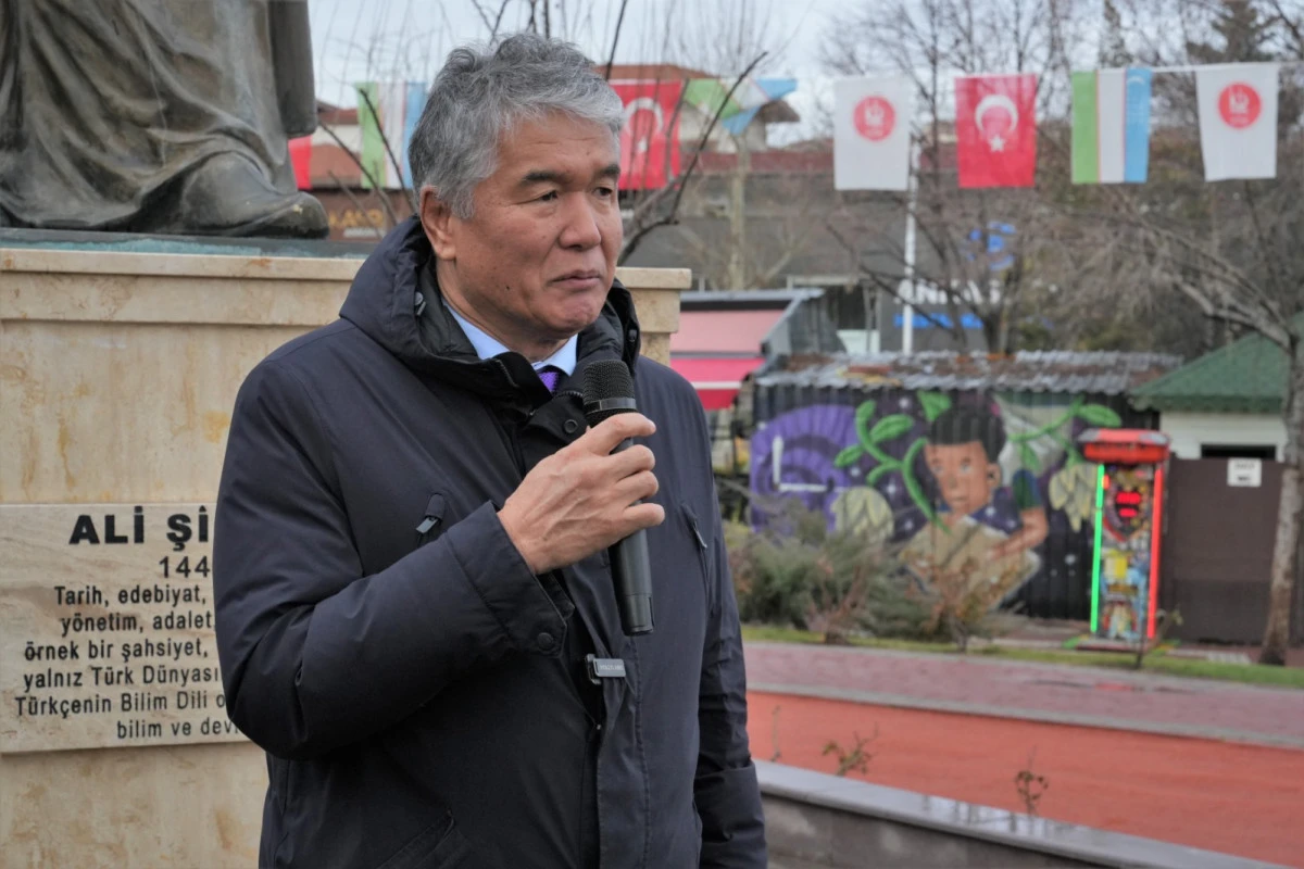 T&uuml;rk D&uuml;nyasının B&uuml;y&uuml;k Şairi Ali Ş&icirc;r Neva&icirc;&rsquo;ye Ke&ccedil;i&ouml;ren&rsquo;de Vefa