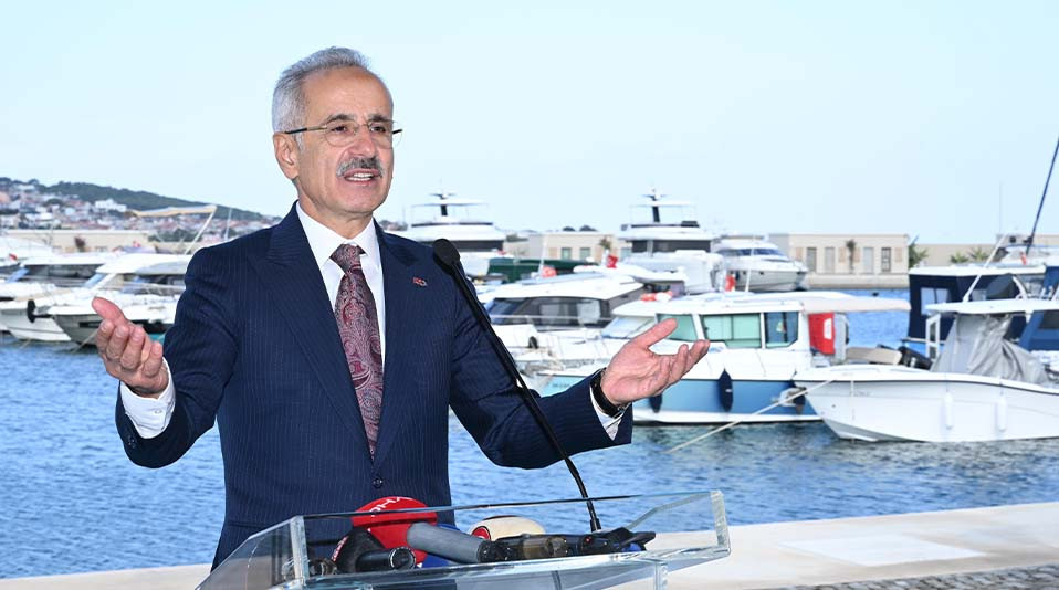Uraloğlu: Limanlarda Elleçlenen Yük Miktarı %5,9 Arttı