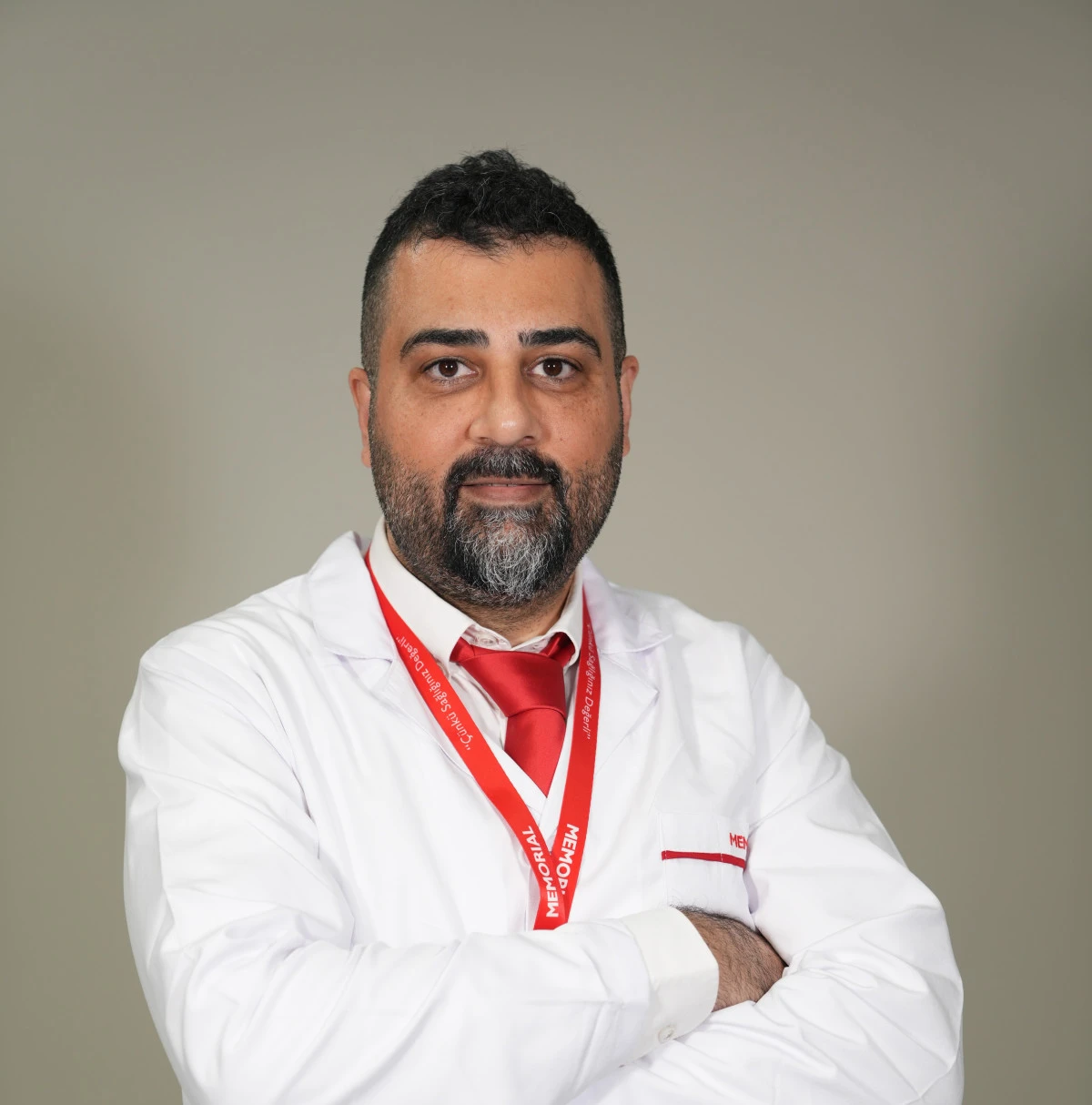 Yakın Mesafe Okuma Sonrası Baş Ağrısına Dikkat: Presbiyopi Yaygınlaşıyor