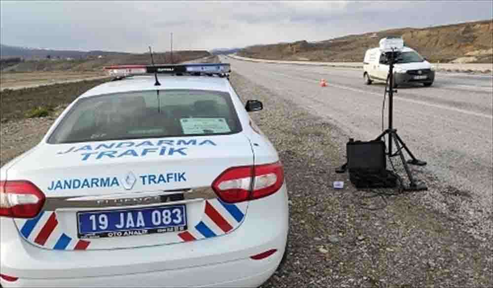 Yerli mobil hız tespit sistemi Çorum'da kullanılmaya başlandı