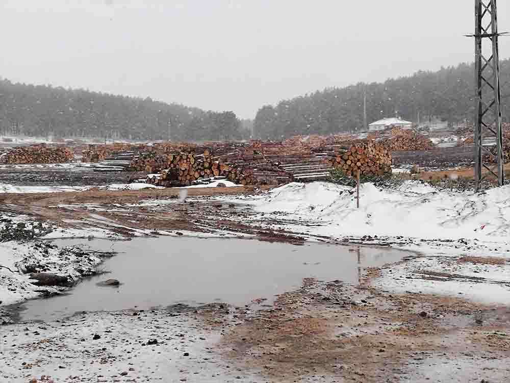 Yozgat, Sivas ve Nevşehir'e nisanda kar yağdı 