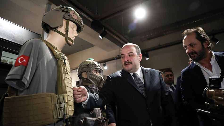 Zelenskiy'nin balistik korumalı kaskı ve yeleği Yozgat'tan