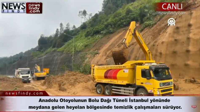 Bolu Dağı Tüneli heyelan bölgesinde temizlik çalışmaları sürüyor.