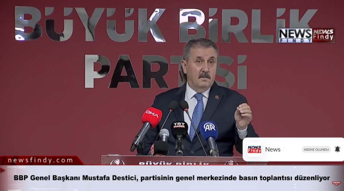 BBP Genel Başkanı Mustafa Destici, partisinin genel merkezinde basın toplantısı düzenliyor 17-04-2024